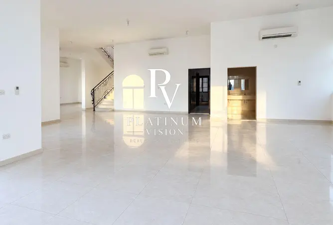 165500229 - Property Image 2