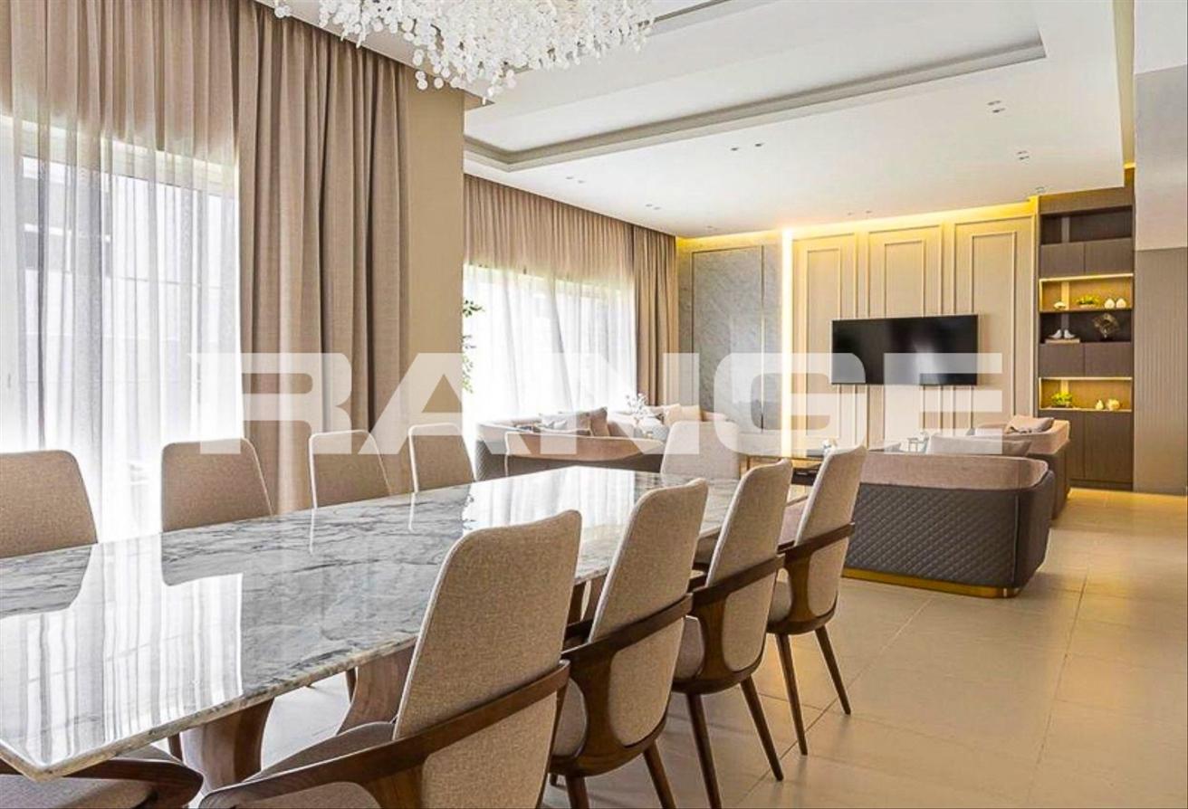 Fully Furnished | View Today | Corner Upgraded photo 5
