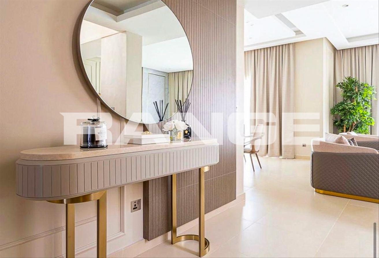 Fully Furnished | View Today | Corner Upgraded photo 7