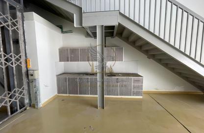 Warehouse - Studio - 1 for rent in Ajman Industrial 1 - Ajman Industrial Area - Ajman