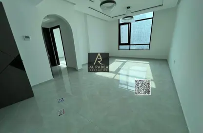 Apartment - 1 Bedroom - 2 Bathrooms for rent in Corniche Tower - Ajman Corniche Road - Ajman