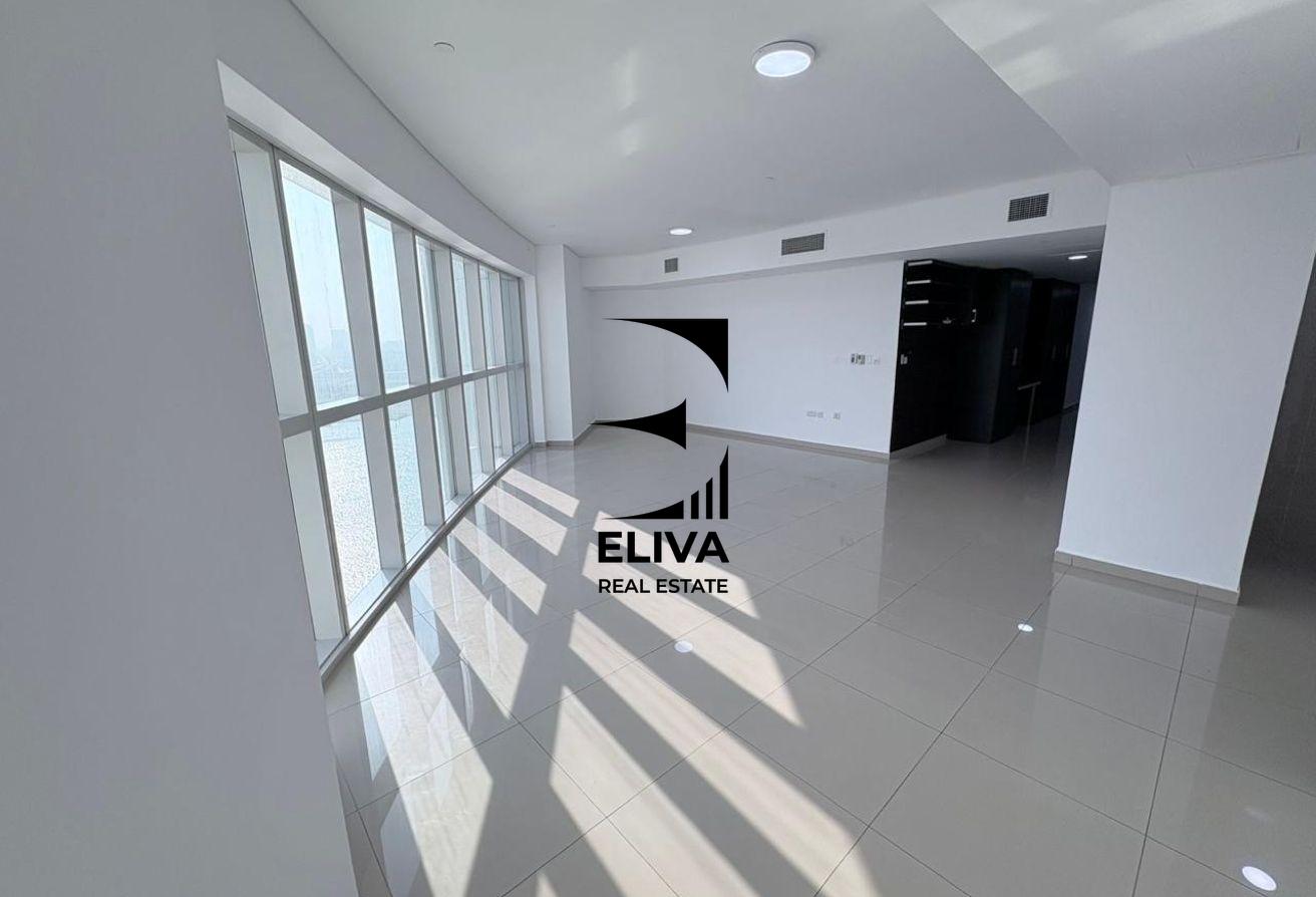 Modern Living | Corner Unit | Marina View