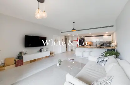 شقة - غرفة نوم - 1 حمام للبيع في الغزلان  3 - الغزلان - جرينز - دبي