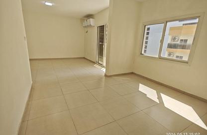 Apartment - 2 Bedrooms - 3 Bathrooms for rent in Dar Al Majaz - Jamal Abdul Nasser Street - Al Majaz - Sharjah Apartment - 2 Bedrooms - 3 Bathrooms for rent in Dar Al Majaz - Jamal Abdul Nasser Street - Al Majaz - Sharjah