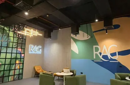 مركز أعمال - استوديو - 2 حمامات للايجار في مبنى الديار - شارع الشيخ زايد - دبي