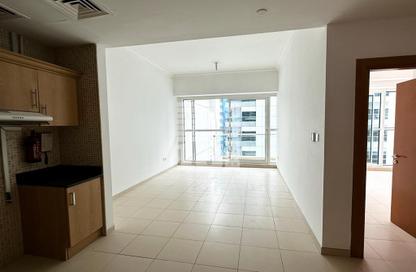 Apartment - 1 - 1 for sale in Mayfair Tower - Business Bay - Dubai Apartment - 1 - 1 for sale in Mayfair Tower - Business Bay - Dubai