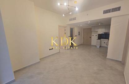 Apartment - 2 - 2 for rent in Binghatti Avenue - Al Jaddaf - Dubai