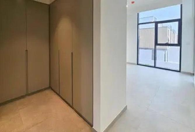 54402107 - صورة العقار 3