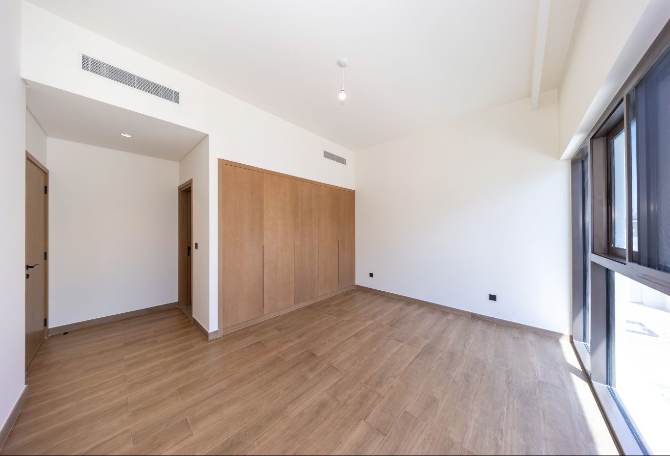 5 bedroom villa in Costa Brava 1, Damac Lagoons: 7