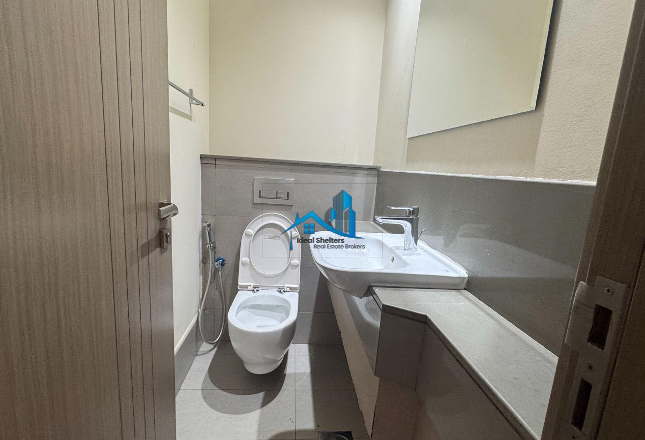 818 SQFT | HUGE SIZE 1BHK | PRIME LOCATION photo 7
