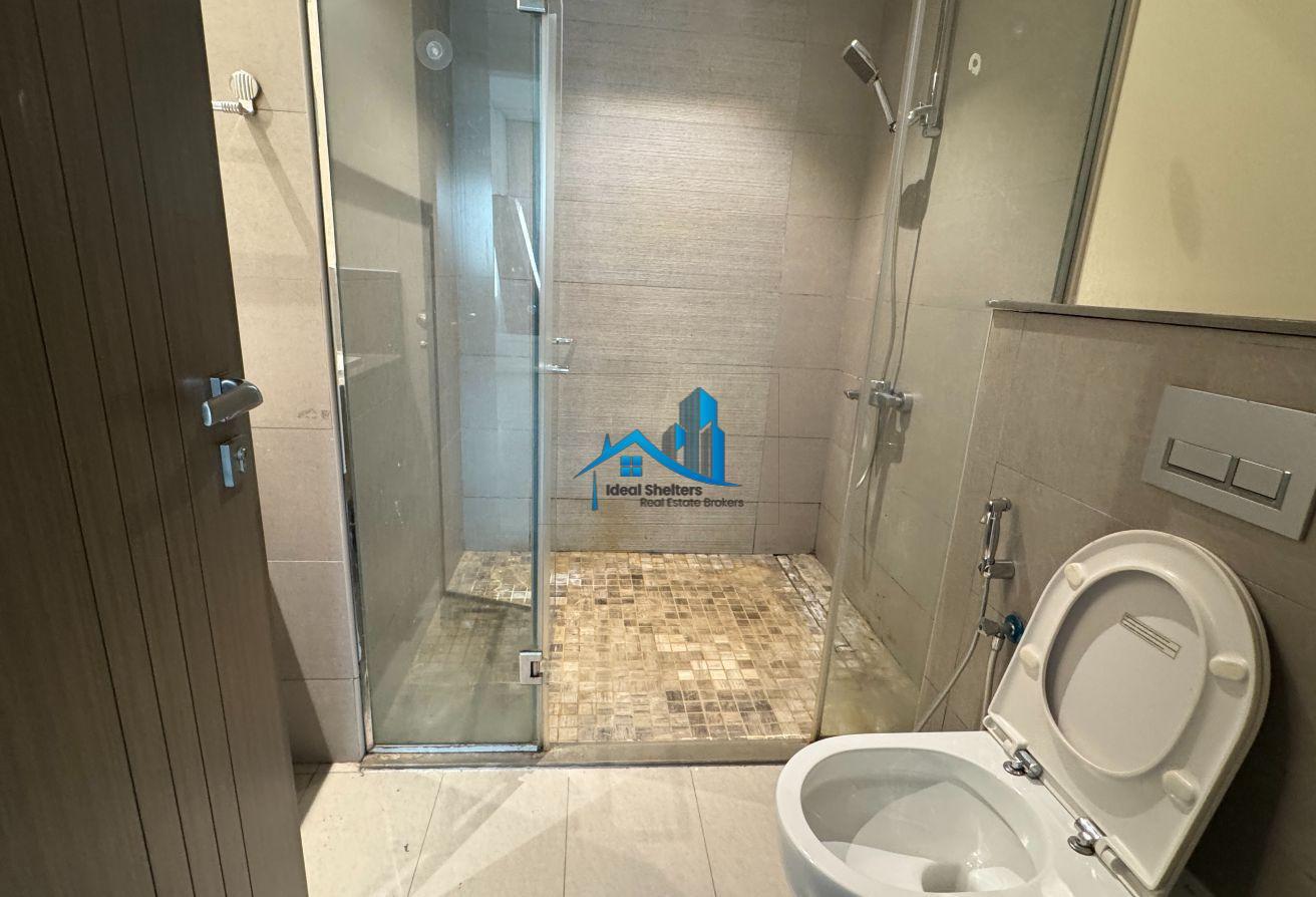 818 SQFT | HUGE SIZE 1BHK | PRIME LOCATION photo 5
