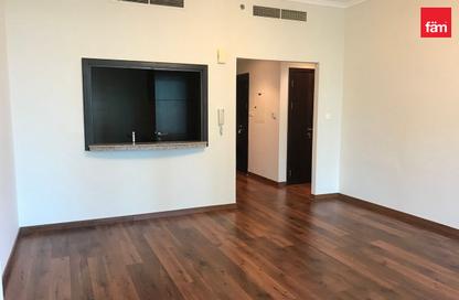 Apartment - 1 Bedroom - 1 Bathroom for rent in The Torch - Dubai Marina - Dubai Apartment - 1 Bedroom - 1 Bathroom for rent in The Torch - Dubai Marina - Dubai