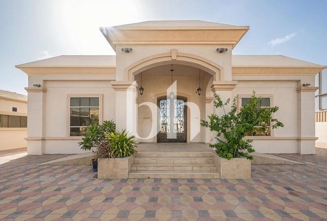 56127777 - Property Main Image