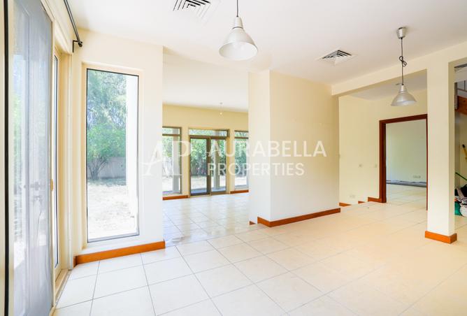 136068770 - Property Image 3