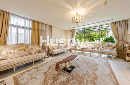 Villa - 4 - 7 for rent in West Yas - Yas Island - Abu Dhabi