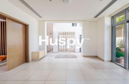 Villa - 4 - 7 for rent in West Yas - Yas Island - Abu Dhabi Villa - 4 - 7 for rent in West Yas - Yas Island - Abu Dhabi