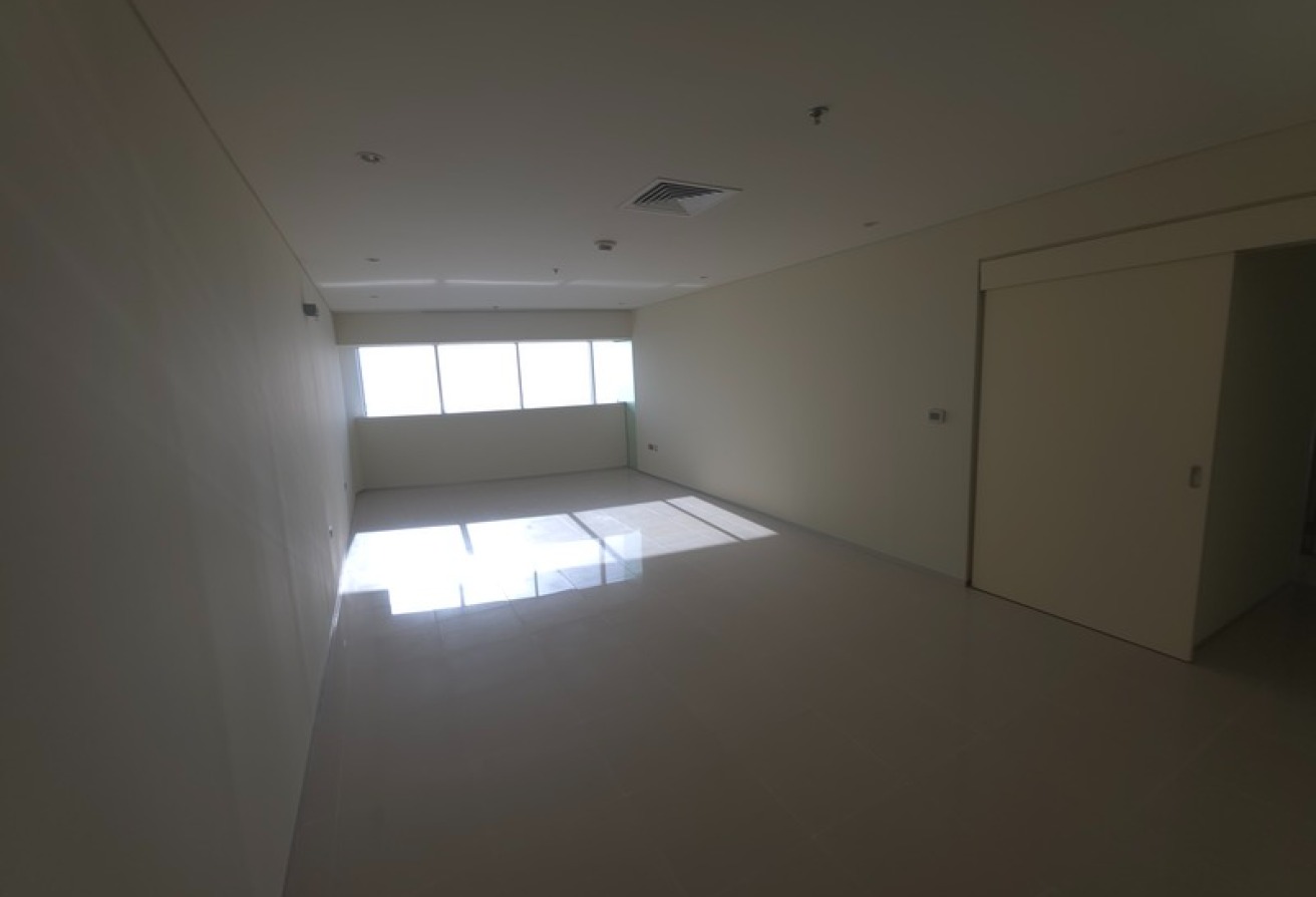 UNFURNISHED 2BR | HIGH FLOOR | BRIGHT gallery image