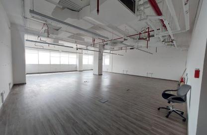Office Space - Studio for rent in Al Hudaiba Award Building - Al Mina - Dubai