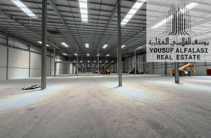 Warehouse - Studio - 2 Bathrooms for rent in Umm Al Thuoob - Umm Al Quwain