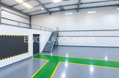 Warehouse - Studio - 1 for rent in Dubai Investment Park 1 (DIP 1) - Dubai Investment Park (DIP) - Dubai
