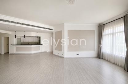 Apartment - 3 Bedrooms - 4 Bathrooms for rent in Al Basri - Shoreline Apartments - Palm Jumeirah - Dubai