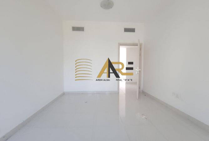111867898 - Property Main Image