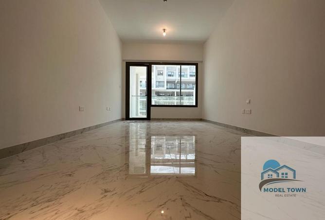 73872460 - Property Image 2