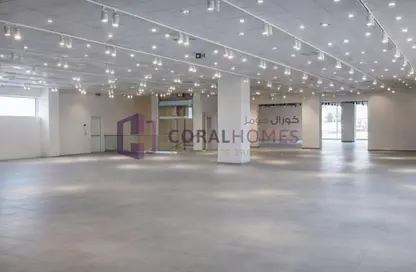 Warehouse - Studio for rent in Sheikh Zayed Road - Dubai