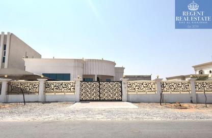 Villa - 4 - 5 for rent in Al Dhait South - Al Dhait - Ras Al Khaimah