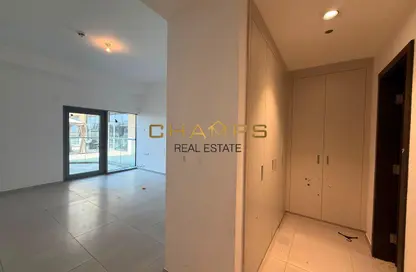 Apartment - 3 Bedrooms - 4 Bathrooms for rent in Bloom Marina - Al Bateen - Abu Dhabi