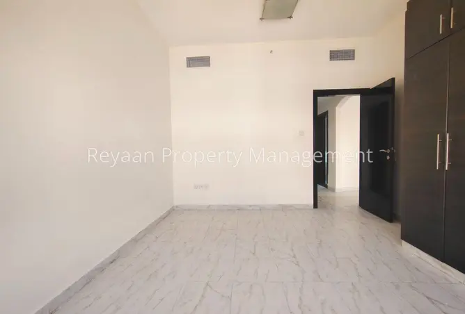 152401233 - Property Image 2