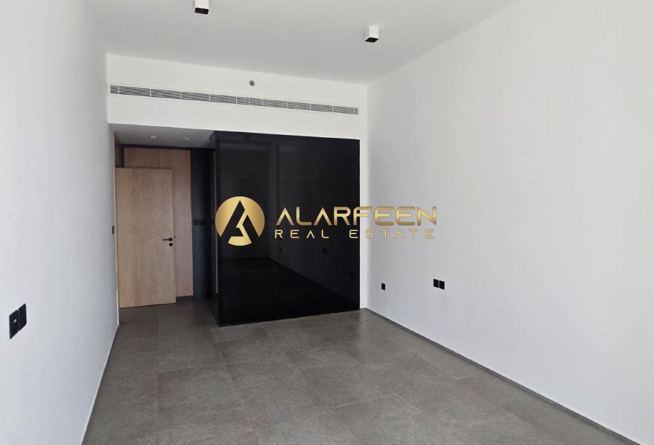 1 Bedroom Apartment | Prime Location | Unfurnished photo 2