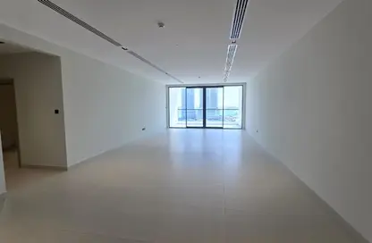 Apartment - 3 Bedrooms - 4 Bathrooms for sale in Al Khan Corniche - Al Khan - Sharjah