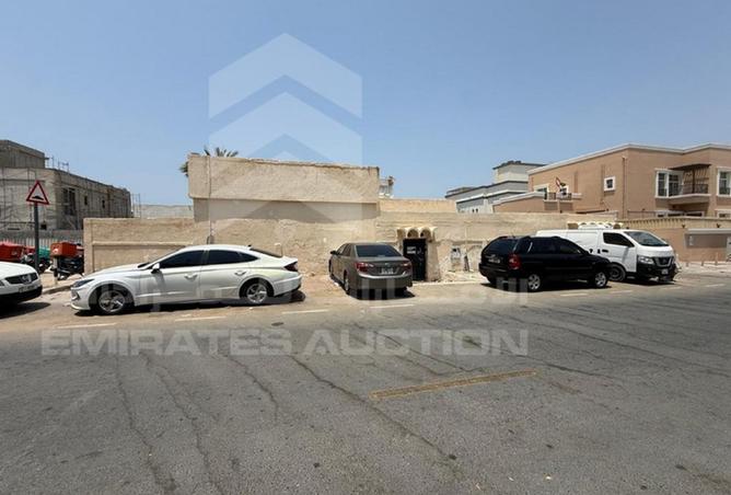 141918464 - Property Main Image