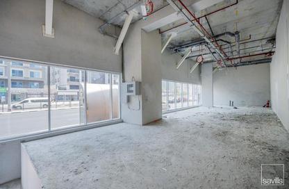 Shop - Studio for rent in Al Muraqqabat Residence - Al Muraqqabat - Deira - Dubai
