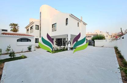 Villa - 4 - 4 for rent in Jumeirah 1 Villas - Jumeirah 1 - Jumeirah - Dubai Villa - 4 - 4 for rent in Jumeirah 1 Villas - Jumeirah 1 - Jumeirah - Dubai
