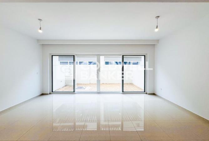 104246946 - Property Image 2