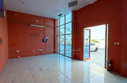 Shop - Studio - 2 for rent in Industrial Area 18 - Sharjah Industrial Area - Sharjah