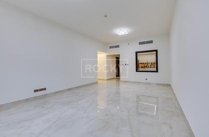 Apartment - 2 Bedrooms - 3 Bathrooms for rent in Green Lakes Towers 2 - Green Lakes Towers - JLT Cluster S - Jumeirah Lake Towers - Dubai