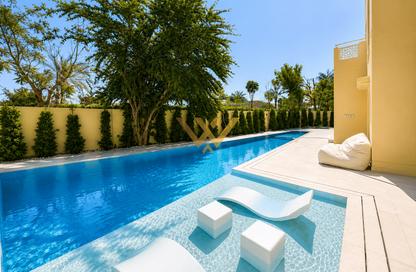 Villa - 5 Bedrooms - 5 Bathrooms for sale in Meadows 1 - Meadows - Dubai
