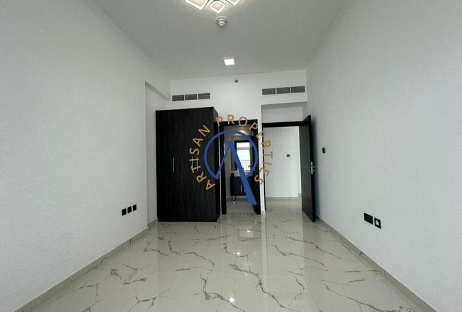 98270725 - Property Image 2
