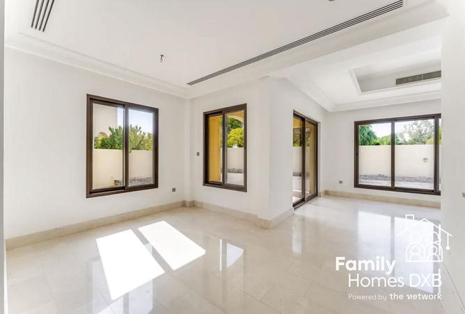 135613167 - Property Image 2