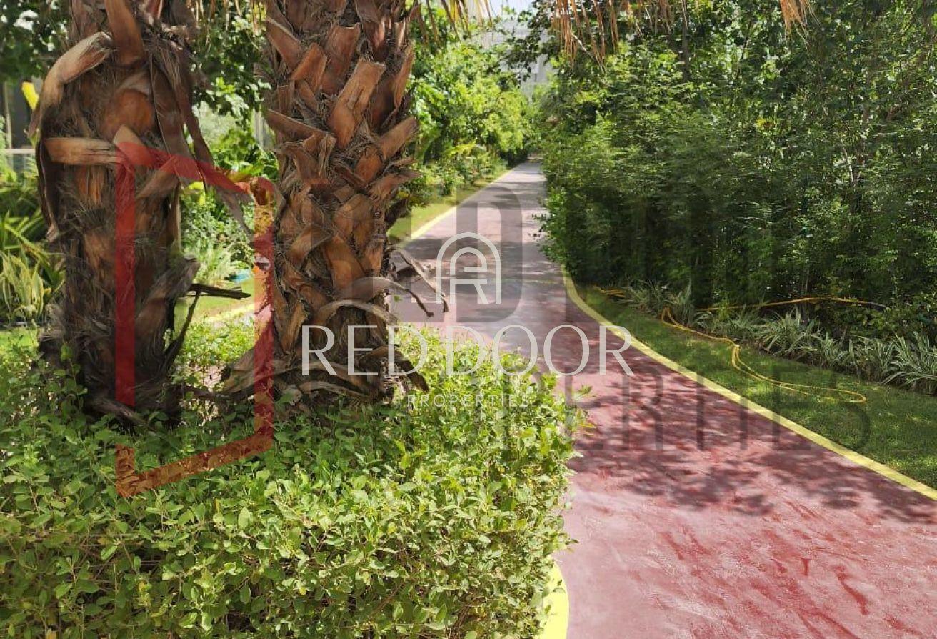BRAND NEW LUXURY STUDIO | POOL VIEW photo 11
