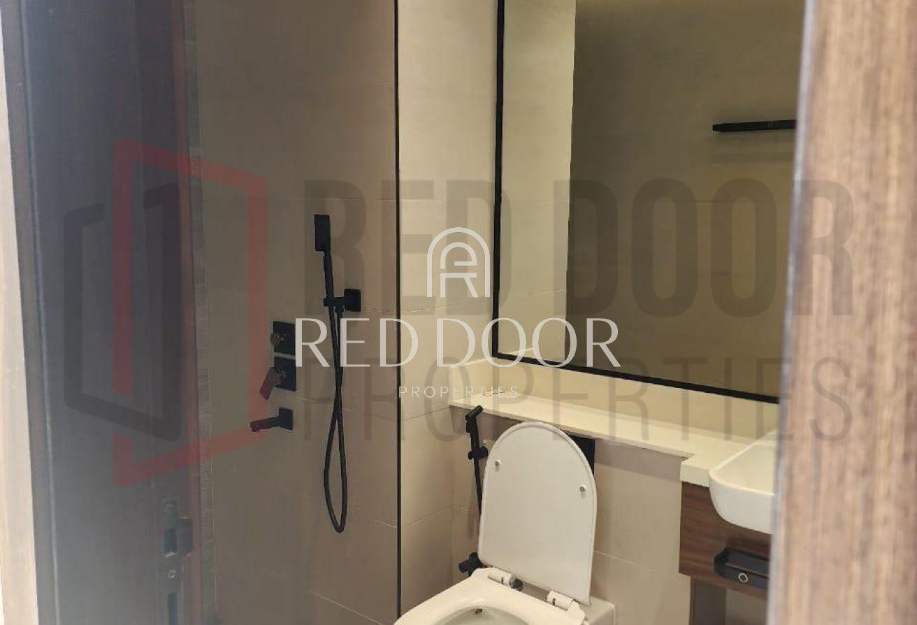 BRAND NEW LUXURY STUDIO | POOL VIEW photo 4