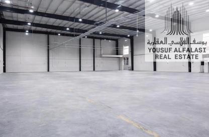Warehouse - Studio - 1 Bathroom for rent in Umm Al Thuoob - Umm Al Quwain