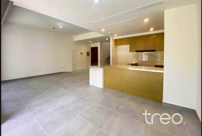 141910456 - Property Image 3