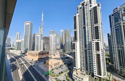 Apartment - 1 - 1 for sale in Paramount Tower Hotel  and  Residences - Business Bay - Dubai