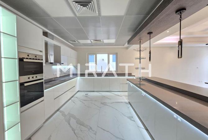 72322343 - Property Main Image