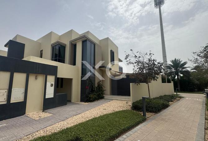 73122845 - Property Image 3