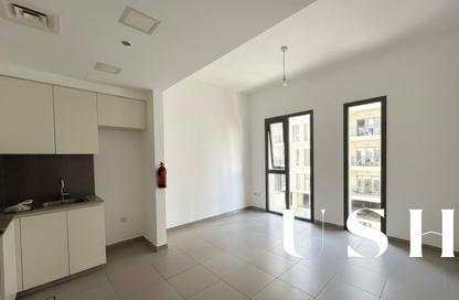 Apartment - Studio - 1 Bathroom for rent in Hayat Boulevard 2B - Hayat Boulevard 2 - Hayat Boulevard - Town Square - Dubai Apartment - Studio - 1 Bathroom for rent in Hayat Boulevard 2B - Hayat Boulevard 2 - Hayat Boulevard - Town Square - Dubai